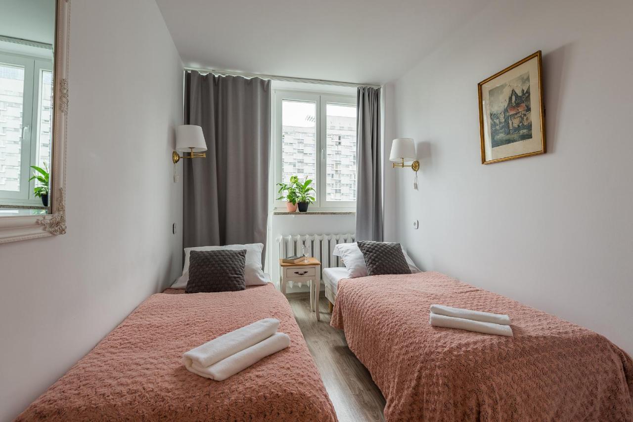 V Ajax Warsaw Bed&Breakfast Rooms Extérieur photo